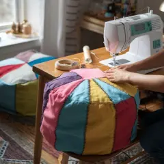 Jak uszyć pokrowce na kanapę - proste kroki i najlepsze materiały