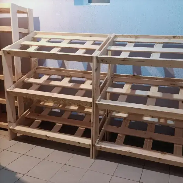 Zdjęcie Jak zrobić regał na warzywa - proste kroki i niezbędne materiały