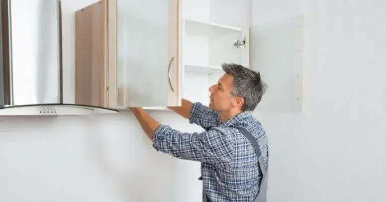 Zdjęcie Jak wieszac szafki na listwie - proste kroki do stabilnej instalacji